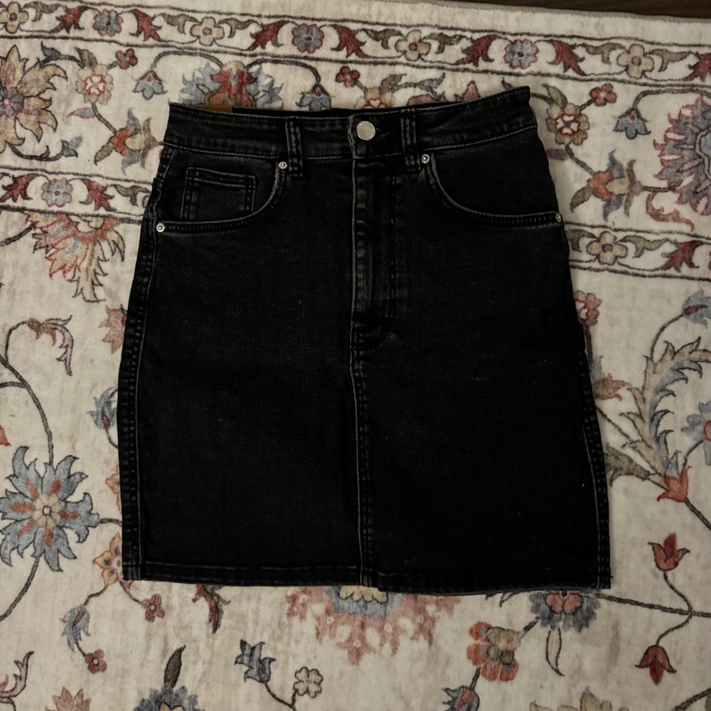 Black Zara Denim Skirt